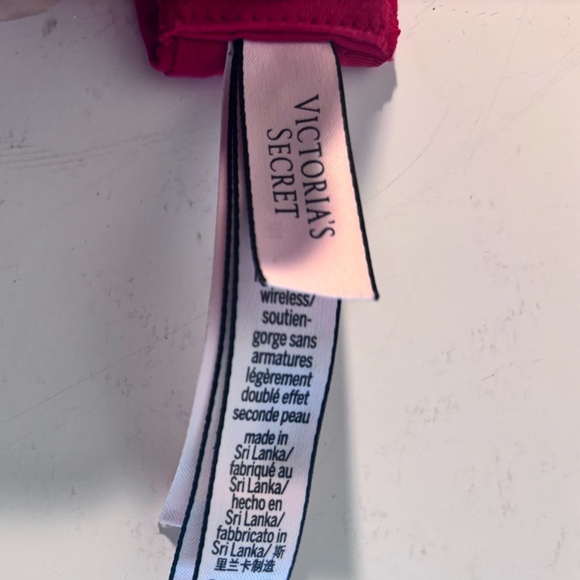 Victoria’s Secret Perfect Shape Bra - 34D 🌟 - Picture 9 of 11